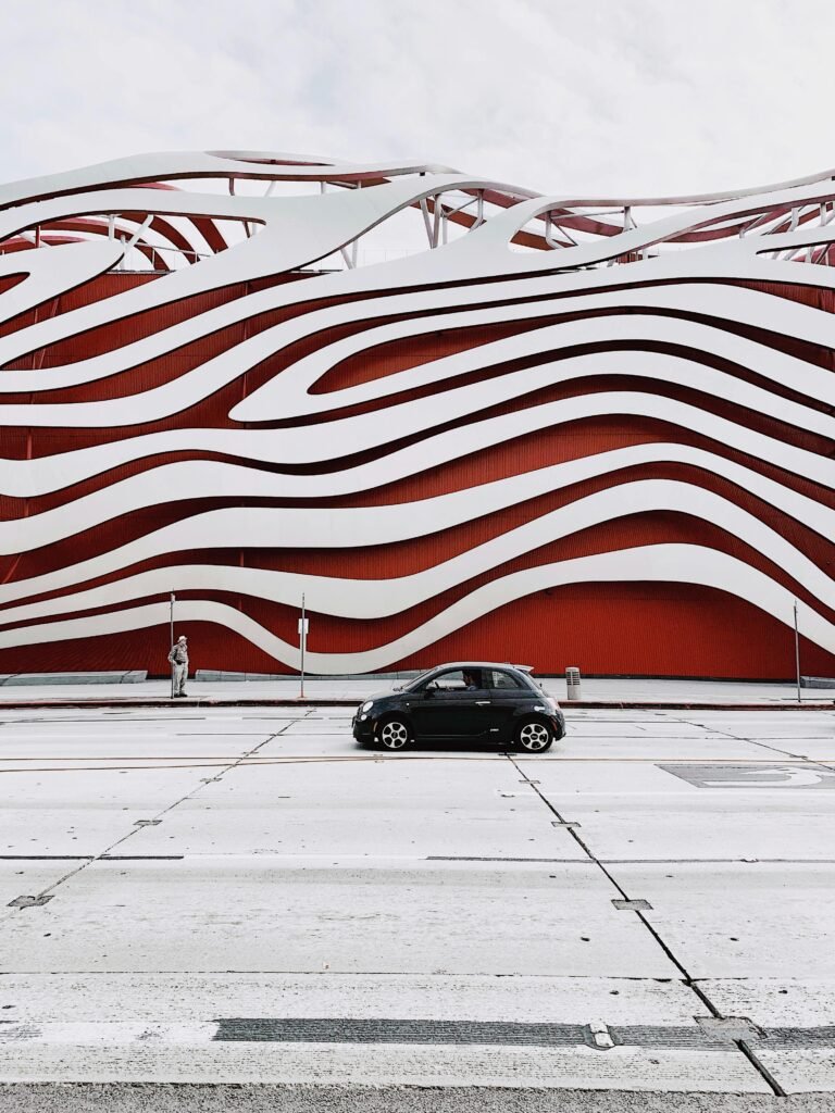 Wavy surface wall of Peterson automotive museum wall